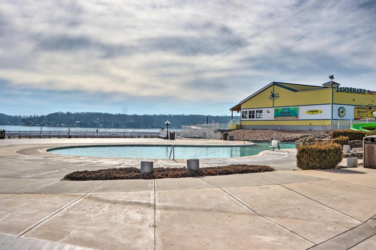 Hot Tub And Fire Pit Margaritaville Home! Osage Beach Exteriér fotografie