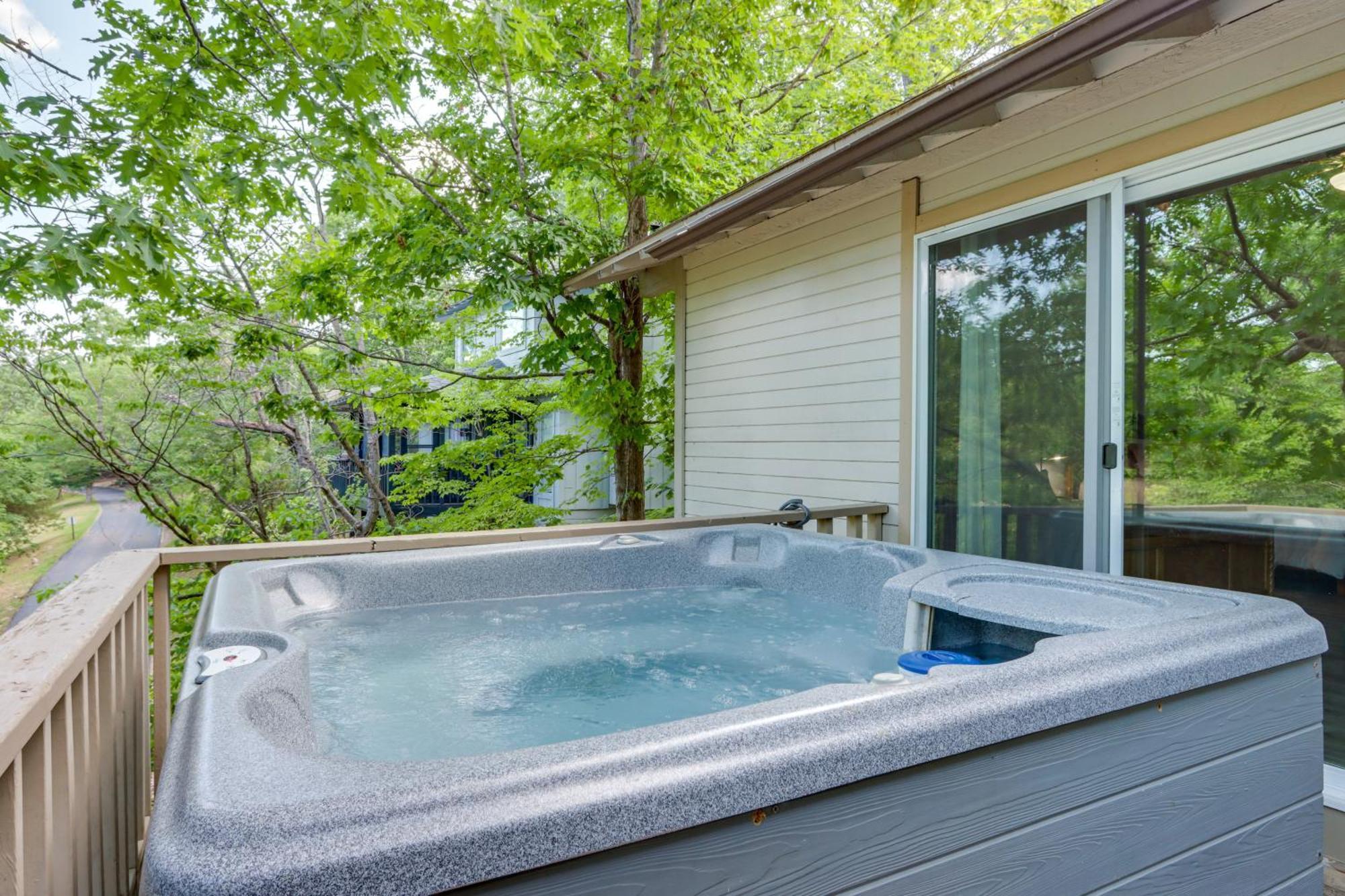 Hot Tub And Fire Pit Margaritaville Home! Osage Beach Exteriér fotografie